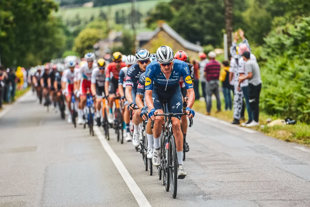 How the Tour de France Works